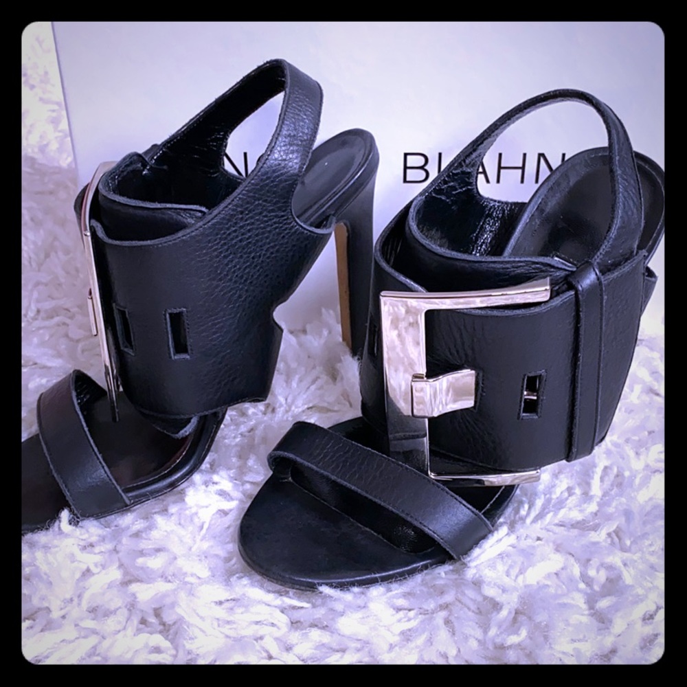 Funky designer heels by Manolo Blahnik